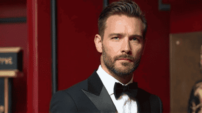 Red Carpet Ready: Grooming Tips for Special Events and Dates